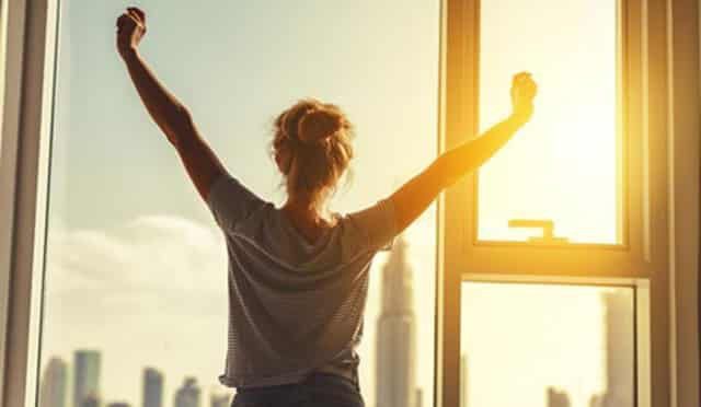 Việc tiếp xúc với ánh sáng ban ngày sớm có lợi cho sức khỏe